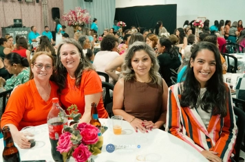 Foto - Uma Noite Para Elas: Dia da Mulher em Esperança Nova
