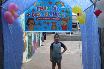 Foto - Desfile Mochila Maluca 2025 – Escola Irmã Dulce