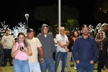 Foto - Entre Luzes e Palavras