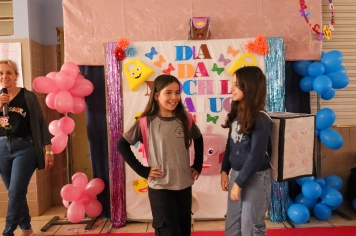 Foto - Desfile Mochila Maluca 2025 – Escola Irmã Dulce