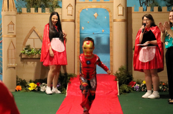 Foto - Desfile de Fantasias - CMEI Pequeno Príncipe