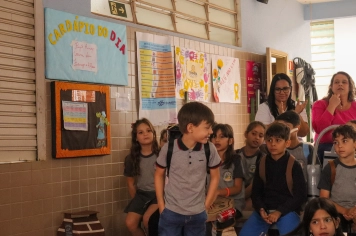 Foto - Desfile Mochila Maluca 2025 – Escola Irmã Dulce