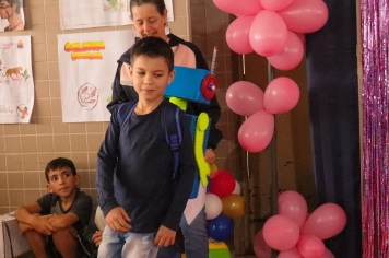 Foto - Desfile Mochila Maluca 2025 – Escola Irmã Dulce