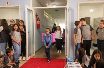 Foto - Desfile Mochila Maluca 2025 – Escola Irmã Dulce