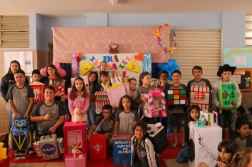Foto - Desfile Mochila Maluca 2025 – Escola Irmã Dulce