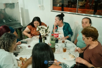 Foto - Uma Noite Para Elas: Dia da Mulher em Esperança Nova