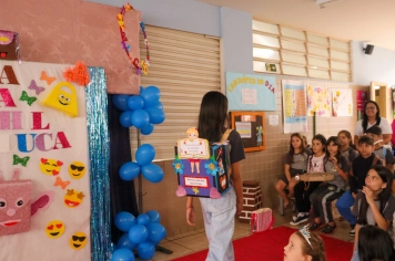 Foto - Desfile Mochila Maluca 2025 – Escola Irmã Dulce