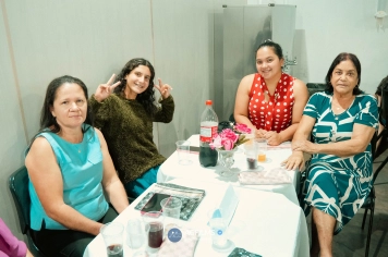 Foto - Uma Noite Para Elas: Dia da Mulher em Esperança Nova