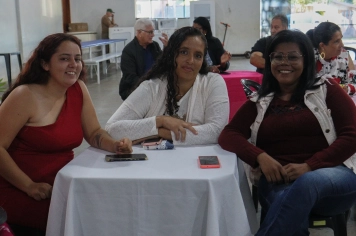 Foto - Unidade Móvel de Moda e Beleza