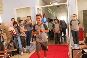 Foto - Desfile Mochila Maluca 2025 – Escola Irmã Dulce
