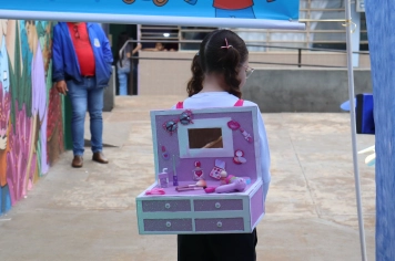 Foto - Desfile Mochila Maluca 2025 – Escola Irmã Dulce