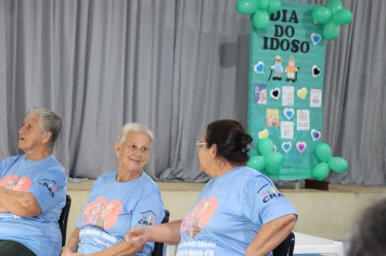 Foto - Celebração do Dia do Idoso