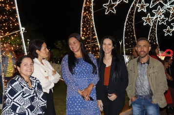 Foto - Entre Luzes e Palavras