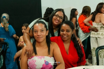Foto - Uma Noite Para Elas: Dia da Mulher em Esperança Nova