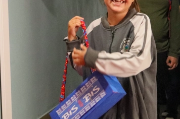 Foto - Desfile Mochila Maluca 2025 – Escola Irmã Dulce