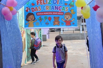 Foto - Desfile Mochila Maluca 2025 – Escola Irmã Dulce