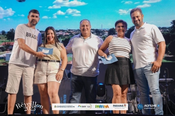Foto relacionada - Com shows e Virada Premiada, Esperança Nova se despede de 2025
