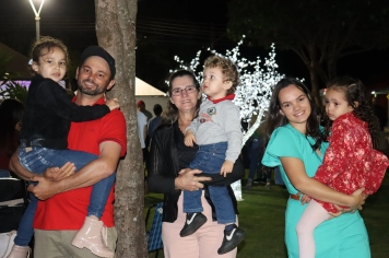 Foto - Entre Luzes e Palavras