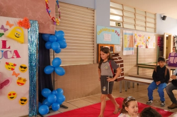 Foto - Desfile Mochila Maluca 2025 – Escola Irmã Dulce