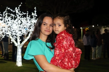 Foto - Entre Luzes e Palavras