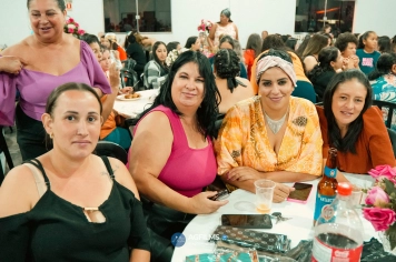 Foto - Uma Noite Para Elas: Dia da Mulher em Esperança Nova