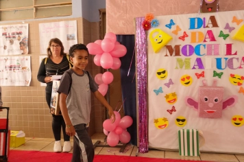 Foto - Desfile Mochila Maluca 2025 – Escola Irmã Dulce