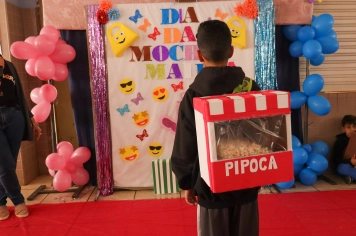 Foto - Desfile Mochila Maluca 2025 – Escola Irmã Dulce