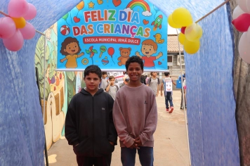 Foto - Desfile Mochila Maluca 2025 – Escola Irmã Dulce