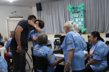 Foto - Celebração do Dia do Idoso