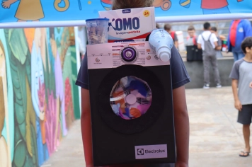 Foto - Desfile Mochila Maluca 2025 – Escola Irmã Dulce