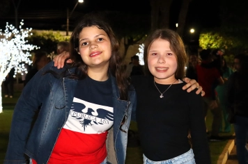 Foto - Entre Luzes e Palavras