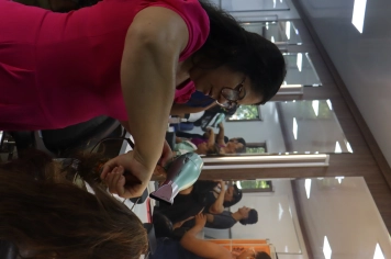 Foto - Unidade Móvel de Moda e Beleza