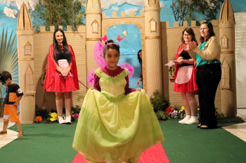 Foto - Desfile de Fantasias - CMEI Pequeno Príncipe