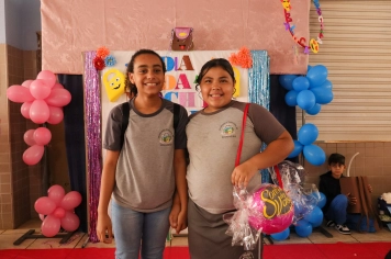 Foto - Desfile Mochila Maluca 2025 – Escola Irmã Dulce