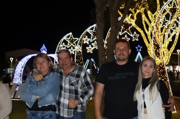 Foto - Entre Luzes e Palavras