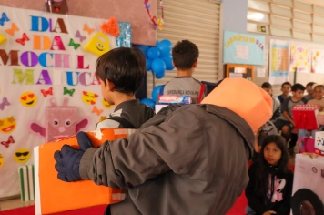 Foto - Desfile Mochila Maluca 2025 – Escola Irmã Dulce