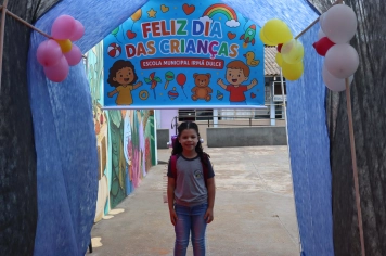 Foto - Desfile Mochila Maluca 2025 – Escola Irmã Dulce