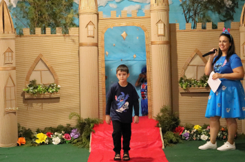 Foto - Desfile de Fantasias - CMEI Pequeno Príncipe