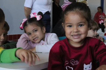Foto - Educação com Sabor: Almoço Especial Celebra Dia dos Estudantes