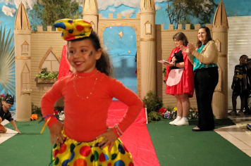 Foto - Desfile de Fantasias - CMEI Pequeno Príncipe