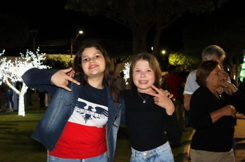 Foto - Entre Luzes e Palavras