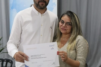 Foto - Unidade Móvel de Moda e Beleza