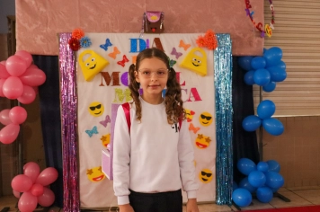 Foto - Desfile Mochila Maluca 2025 – Escola Irmã Dulce