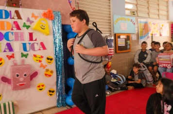 Foto - Desfile Mochila Maluca 2025 – Escola Irmã Dulce