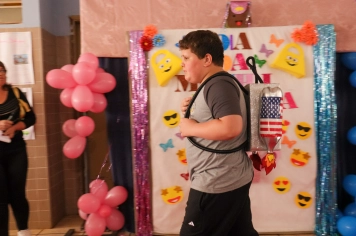 Foto - Desfile Mochila Maluca 2025 – Escola Irmã Dulce