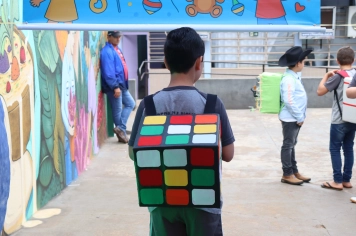 Foto - Desfile Mochila Maluca 2025 – Escola Irmã Dulce