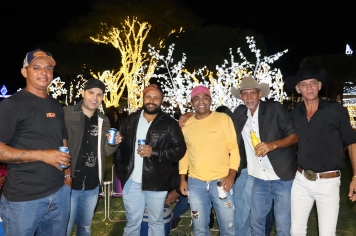 Foto - Entre Luzes e Palavras