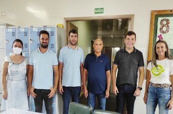 Deputado Delegado Fernando Martins esteve em Esperança Nova.